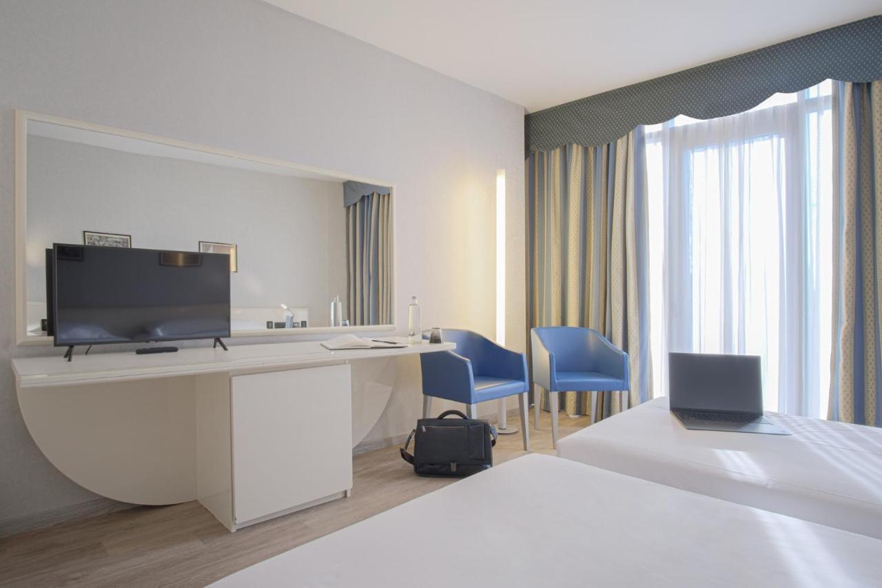 Otel Viest